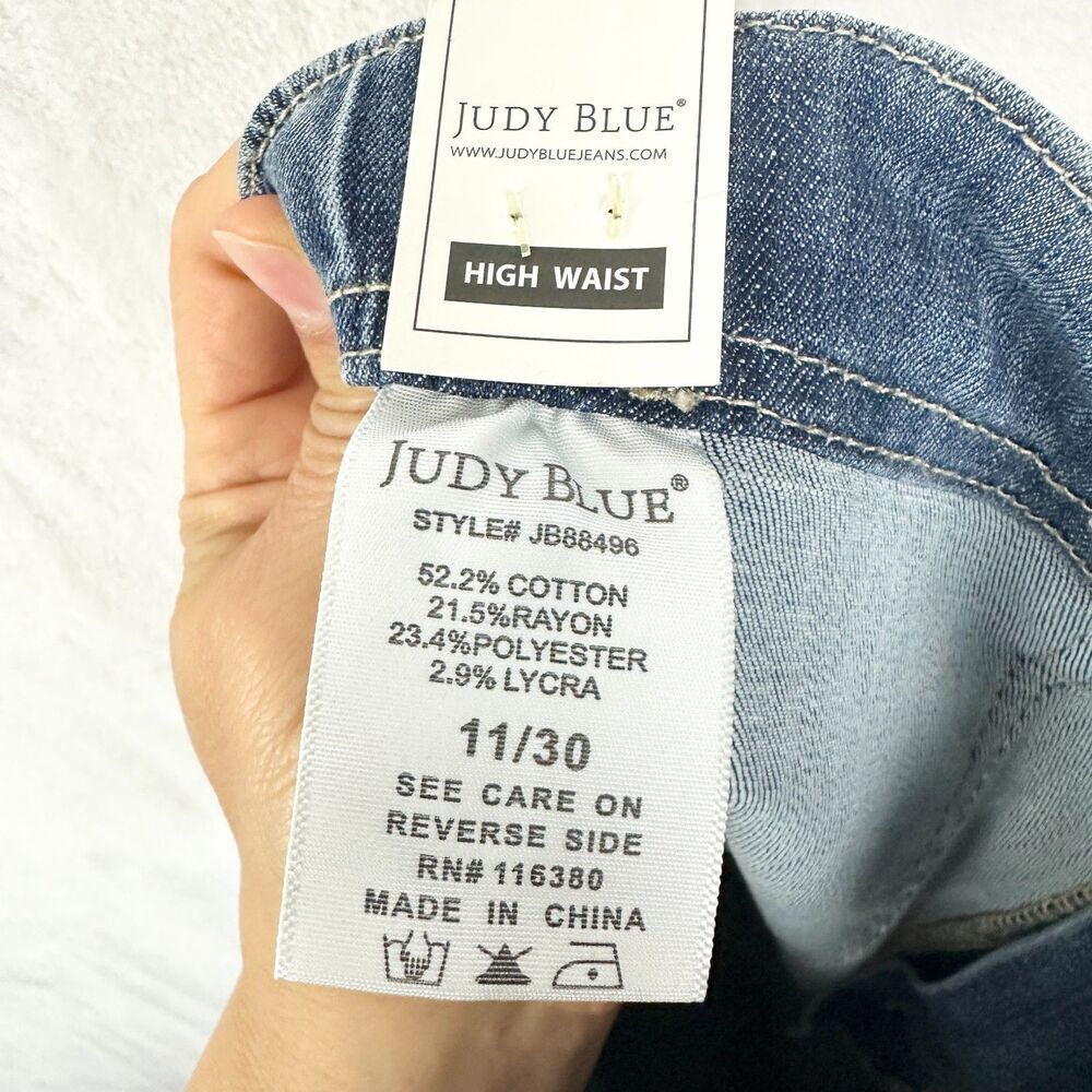 Judy Blue High Waist Jogger Jean Size 11/30 NWT Elastic Waist Zip Fly Drawstring - Picture 7 of 7